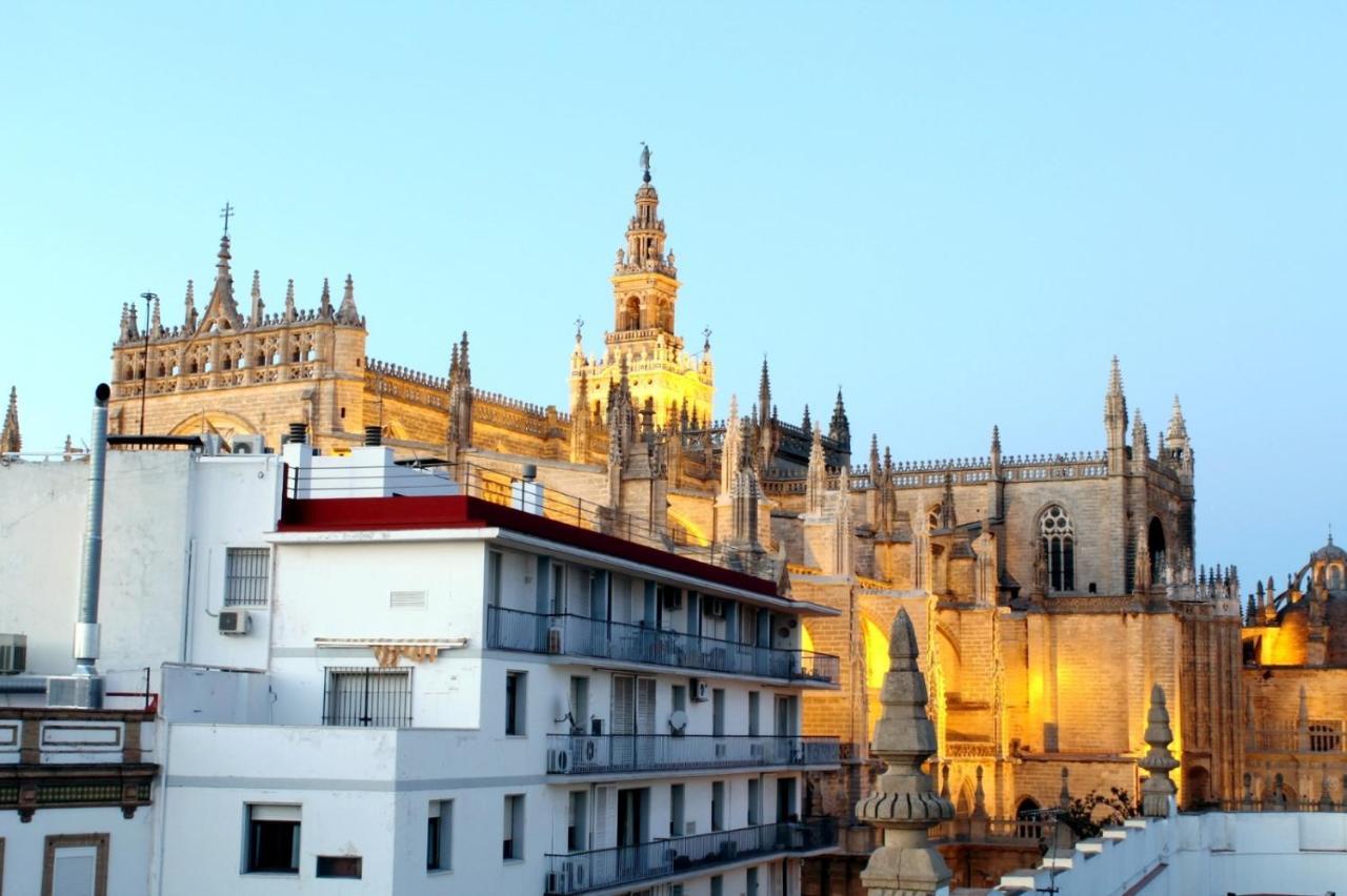 Apartamento Vistas Catedral Tomas de Ibarra Parking Opc Sevilla Exterior foto