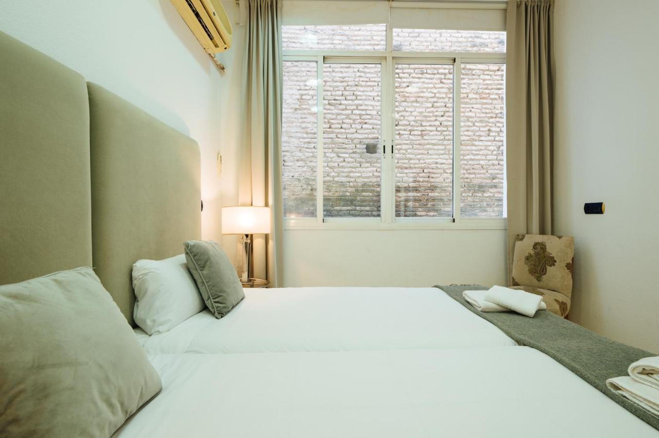 Apartamento Vistas Catedral Tomas de Ibarra Parking Opc Sevilla Exterior foto