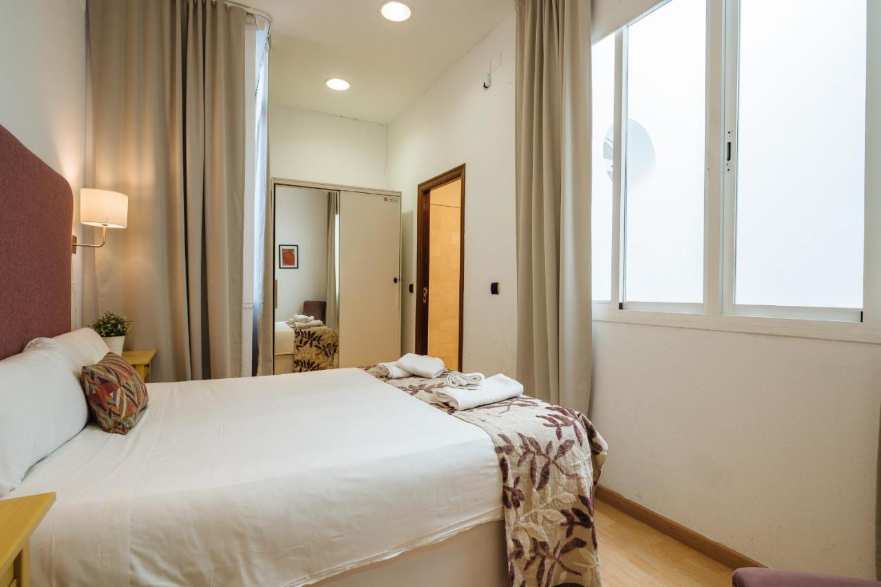 Apartamento Vistas Catedral Tomas de Ibarra Parking Opc Sevilla Exterior foto