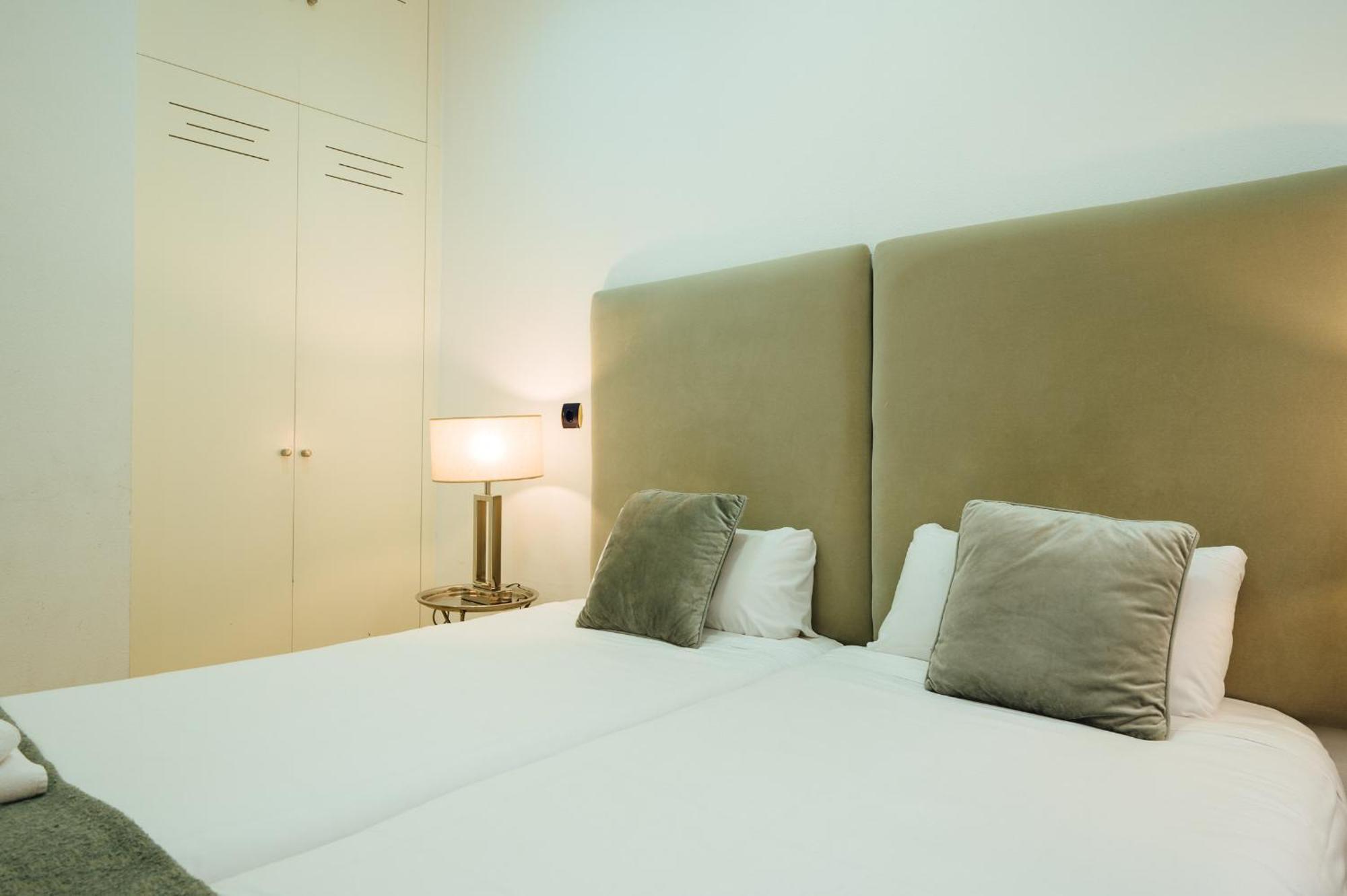 Apartamento Vistas Catedral Tomas de Ibarra Parking Opc Sevilla Exterior foto