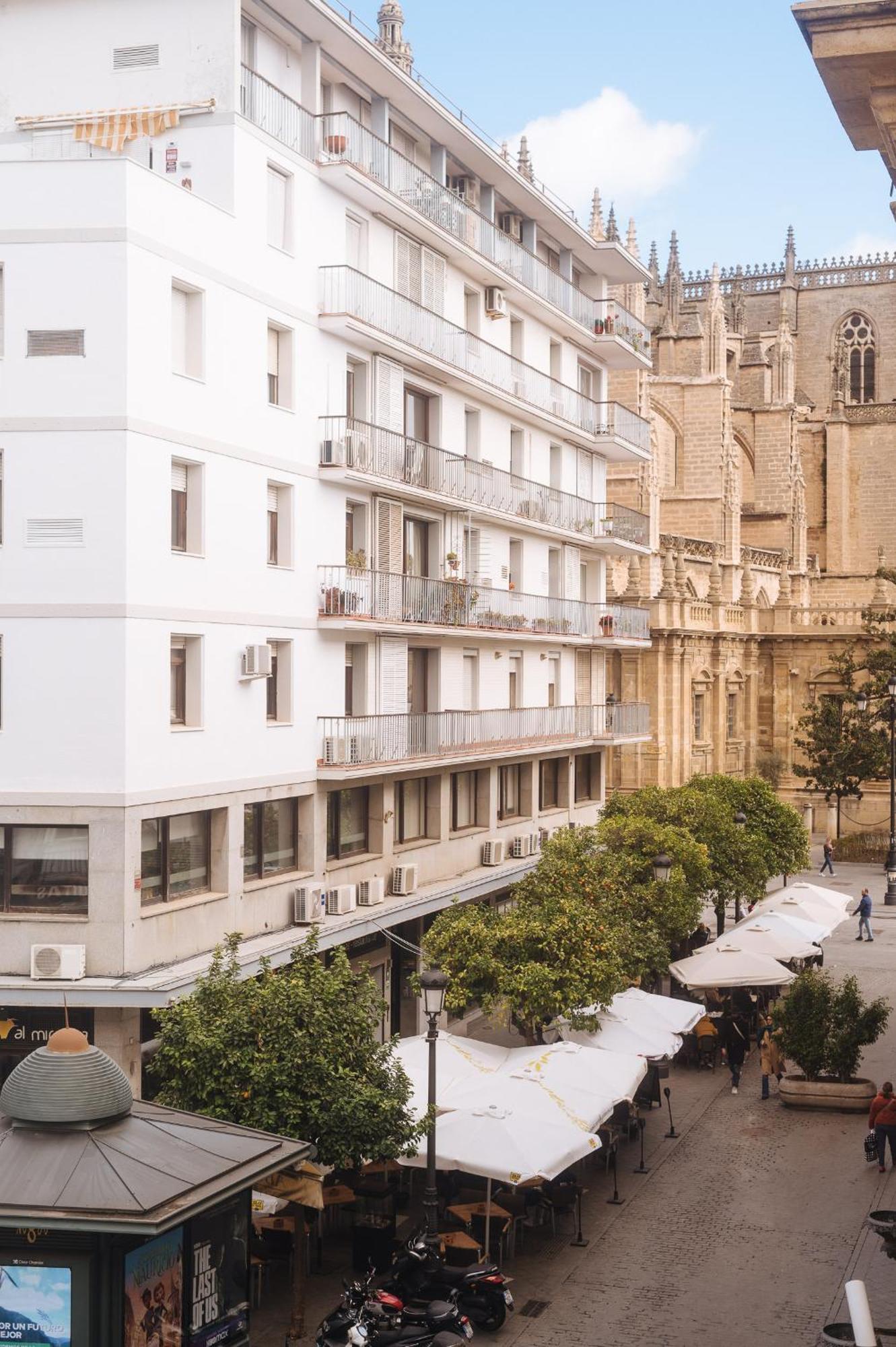 Apartamento Vistas Catedral Tomas de Ibarra Parking Opc Sevilla Exterior foto