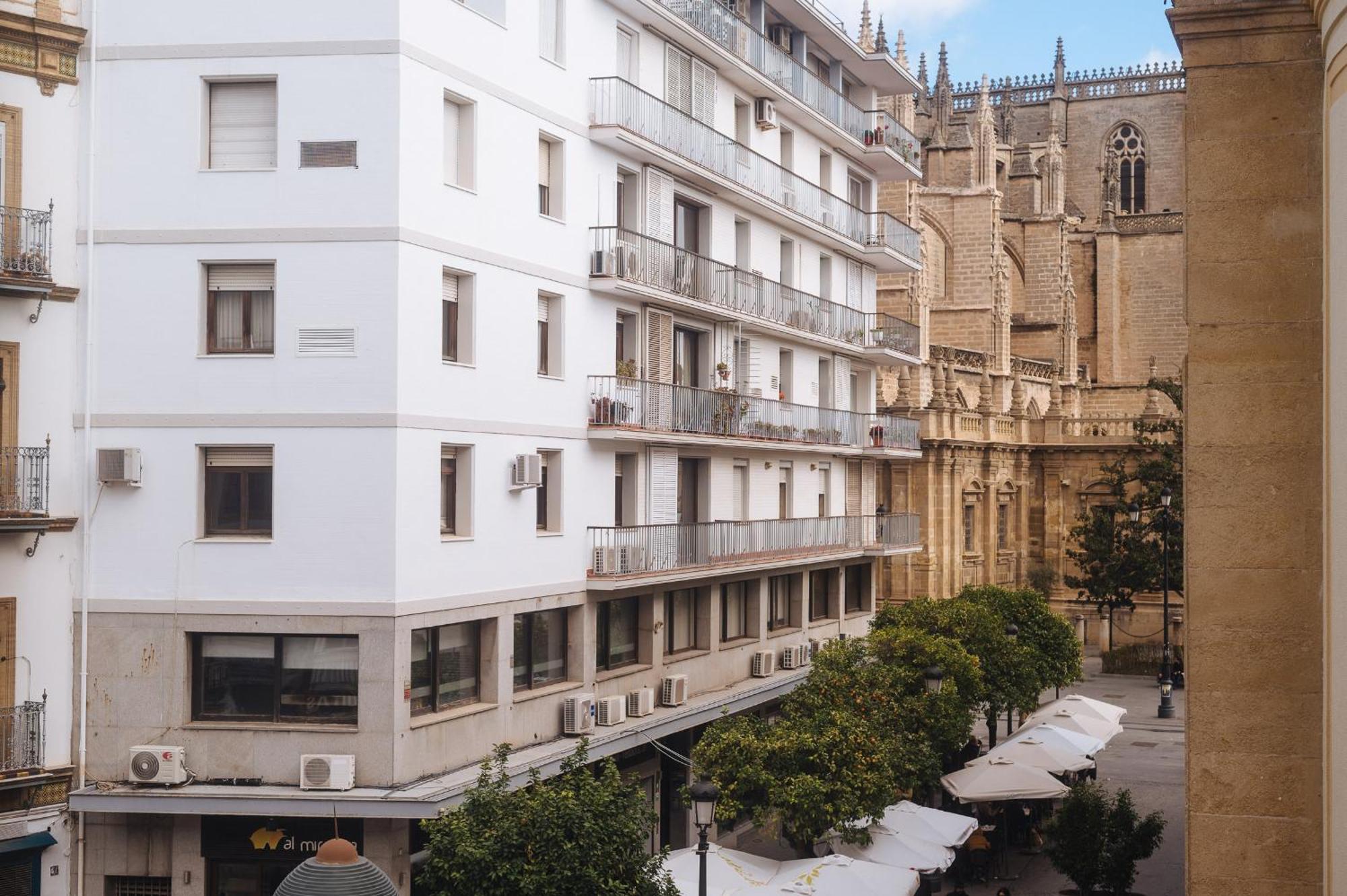 Apartamento Vistas Catedral Tomas de Ibarra Parking Opc Sevilla Exterior foto